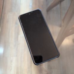 RAZ memory cell phone for seniors