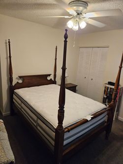 Vintage American Drew Inc Full Size 4 Poster Bedframe