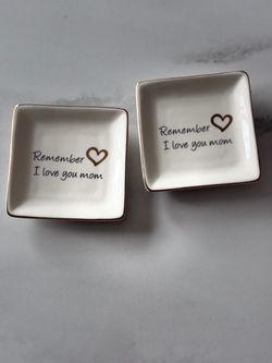 Set of 2 Remember I Love You Mom ceramic trinket trays