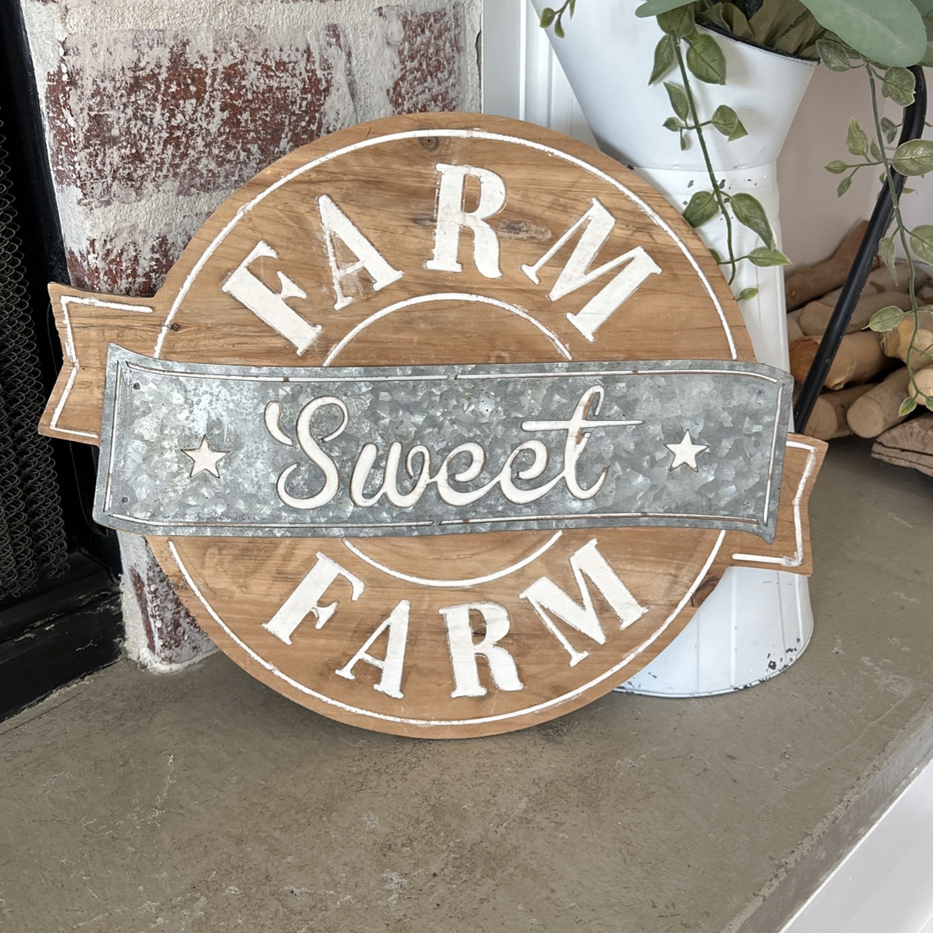 Farm Sweet Farm Sign