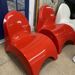 New 2 Red Pool Lounger Outdoor Furniture 