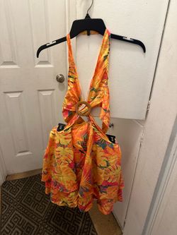 New Women Criss Cross Tie Size L $5 EACH