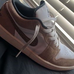 Air Jordan 1 Low