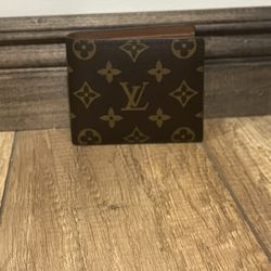 Louis Vuitton LV Brown Marco Wallet 