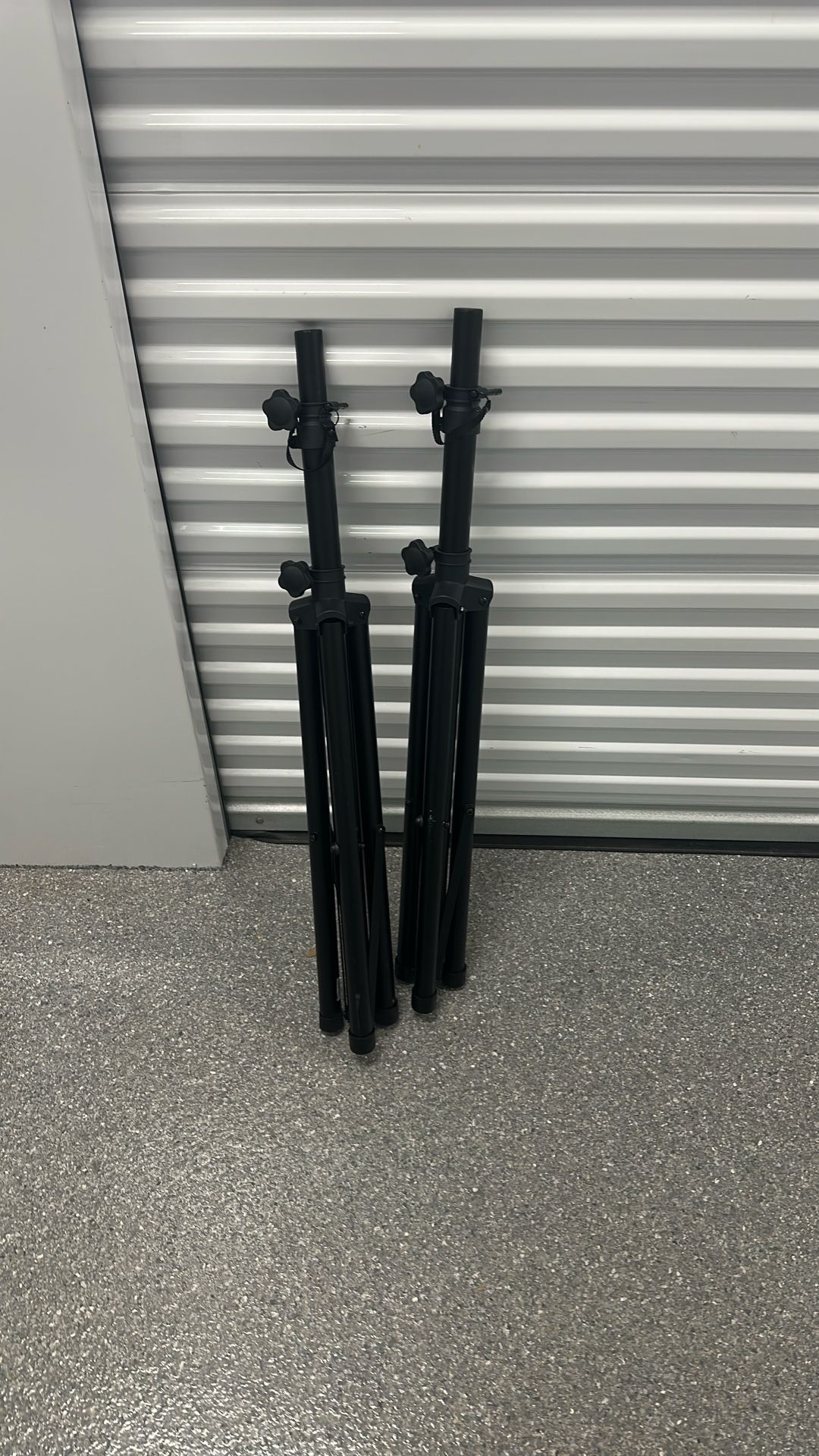 Speaker Pair Stands Amazing Condiiton