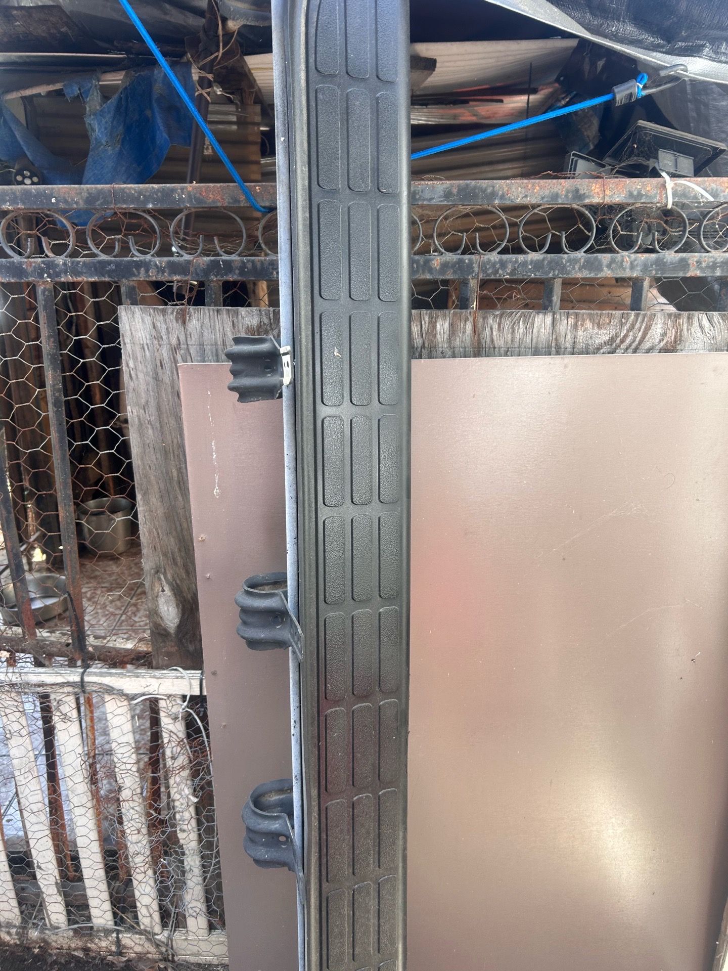 Tahoe / Yukon step rail