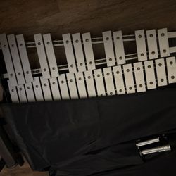 Yamaha Snare + Bell Kit Percussion Set w/ Rolling Case