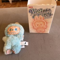 Labubu “Hope” Big Into Energy Series