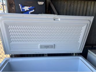 Freezer large