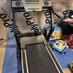 Nordic Track E3200 Treadmill