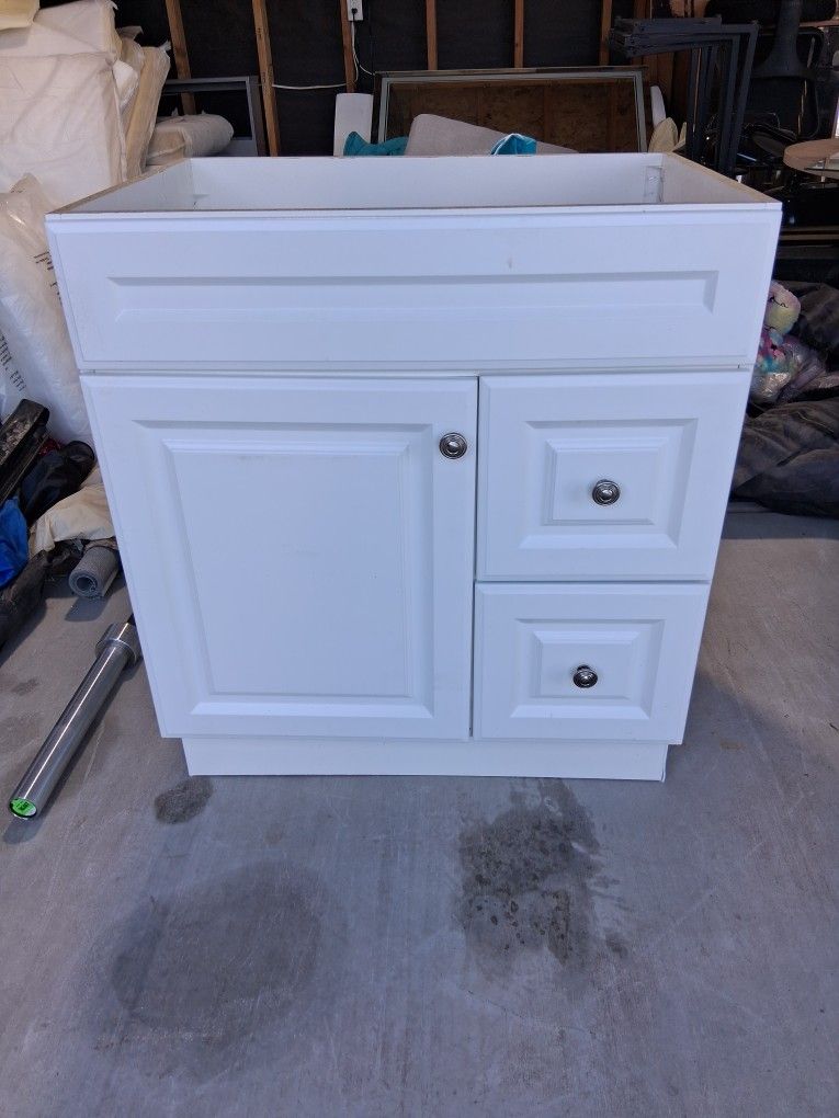 New Bathroom Vanity