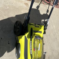 RYOBI 40V Brushless 20 in. Cordless Battery Walk Behind Push Lawn Mower (Tool Only)Missing Bag
