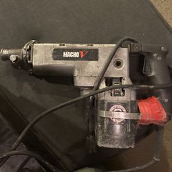 Black And Decker Macho V Rotary Hammer