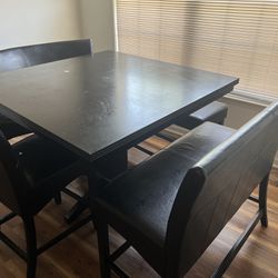 Dining Table With Multiple Seating 