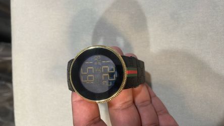 Gucci watch