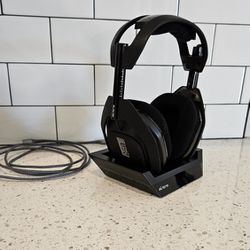 ASTRO  A50 Headset