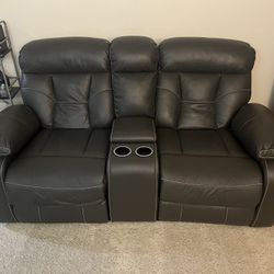 Reclining Loveseat 