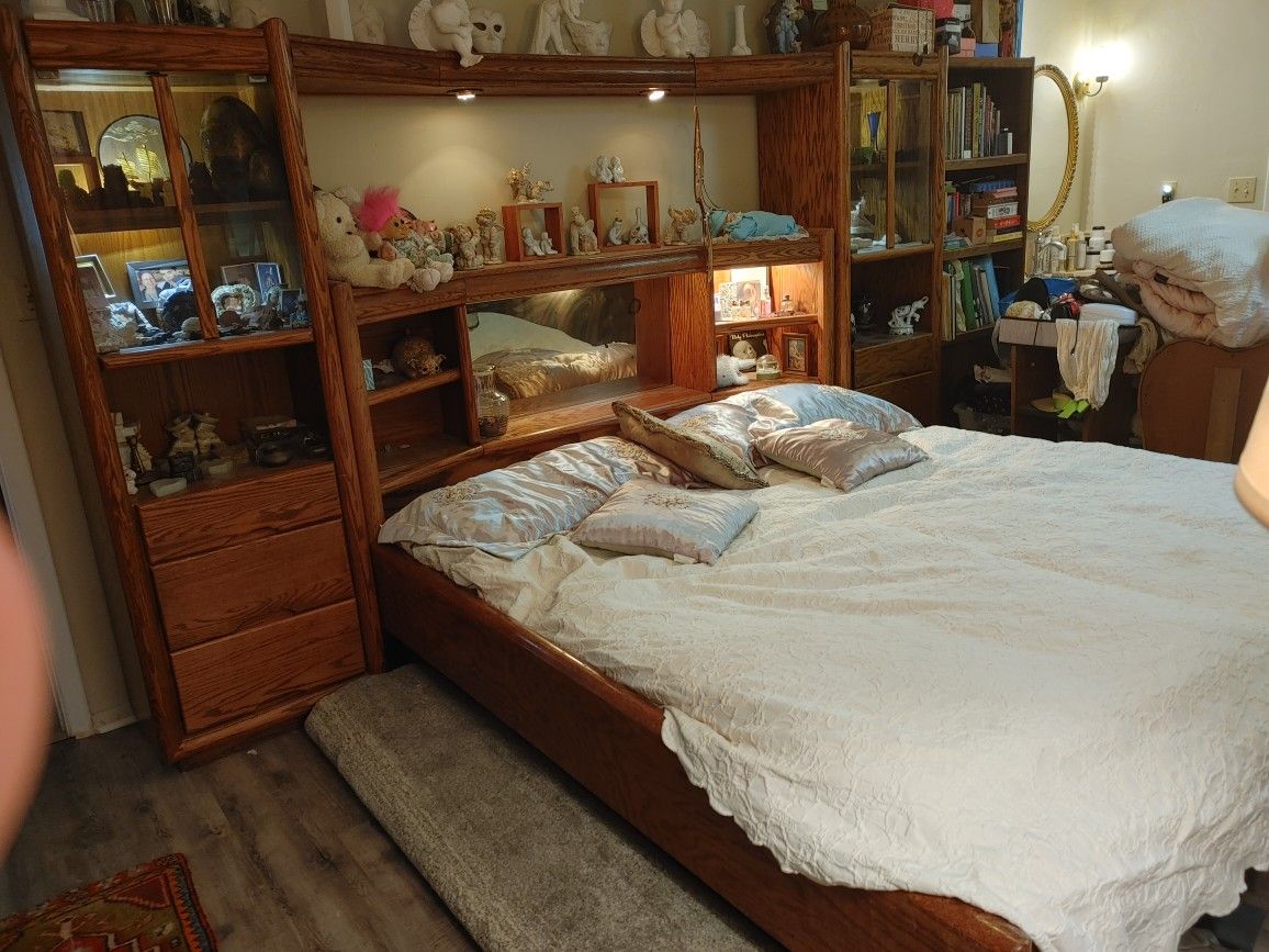 Solid Oak Waterbed