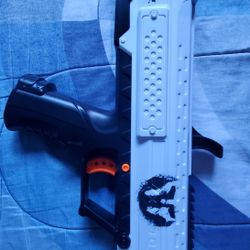 Nerf Rival Rouge Gun With 12 Round Magazine.