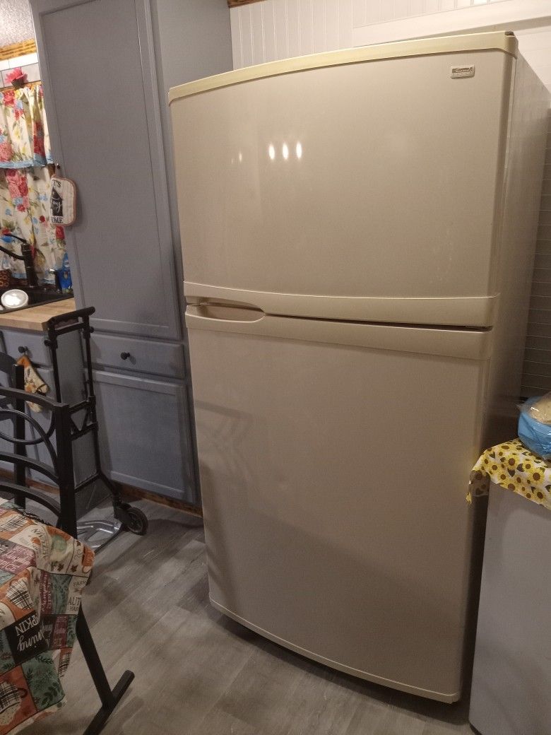 Fridge