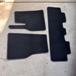 Tesla Model Y 2026 Floor Mats