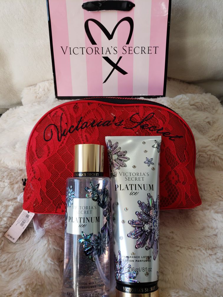 🎁🎄 Victoria's Secret fragrance Set 🎄🎁