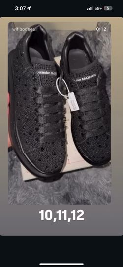 Shoe
