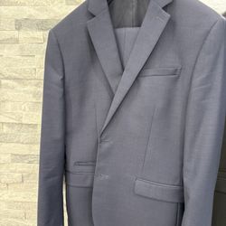 Express Suit 42 R . Pants 33/32