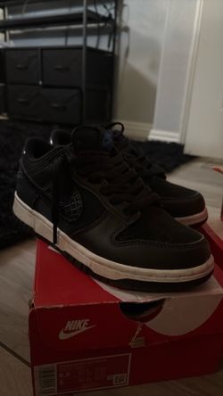 NIKE DUNK LOW PRM NN, SIZE 6.5
