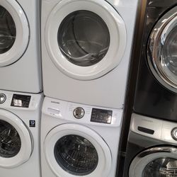 Samsung Front Load Washer And Stackable Gas Dryer Set 