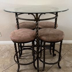 Ashley Furniture 4 Stool Table
