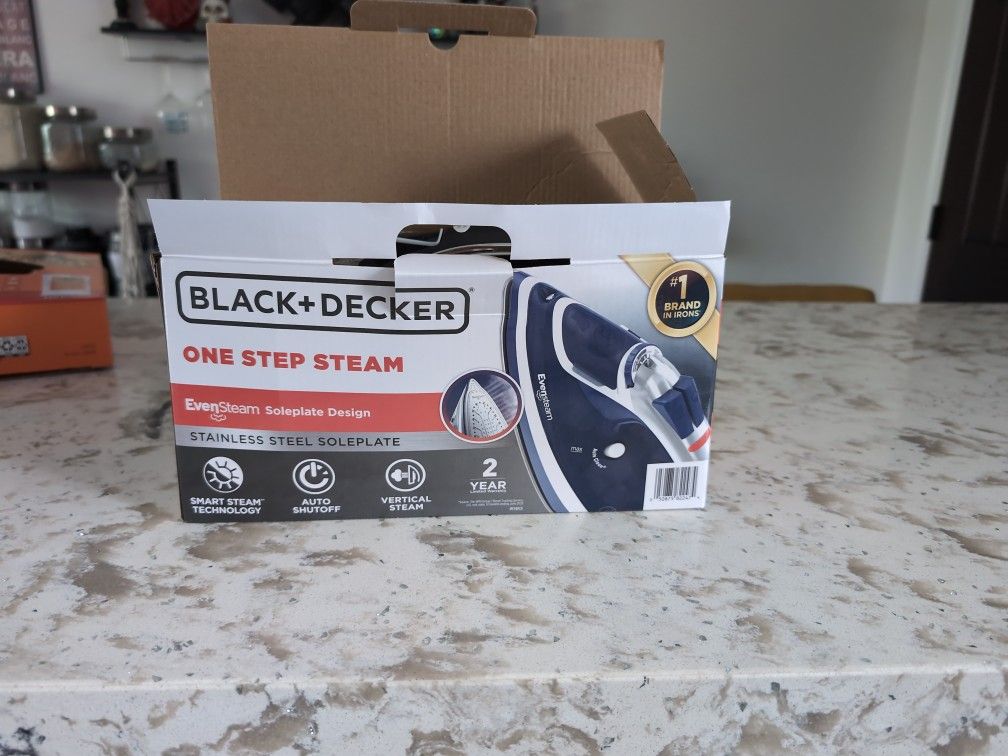 Black+Decker Iron