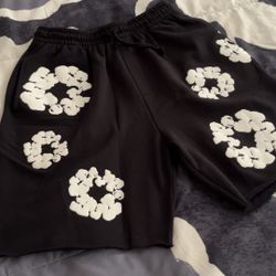Denim Tears The Cotton Wreath Shorts ‘Black’ Size M