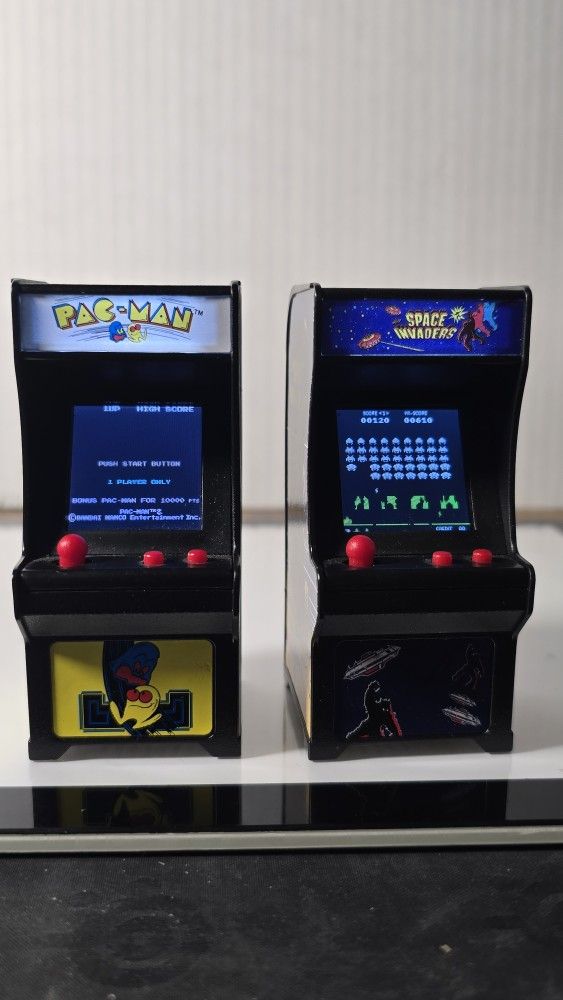 Mini Pac Man Space Invaders Arcade Machine 2017 Super Impulse Limited Bandai Video Game Kids Toys