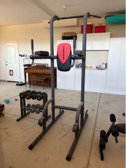 Power Tower Pull Up Dip Station