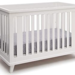3-in-1 Convertible Baby Crib