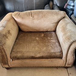 LOVE SEAT; TWO SIDE CHAIRS & THROW PILLOWS
