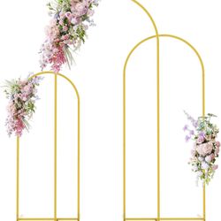 Gold Metal Chiara Arch Set