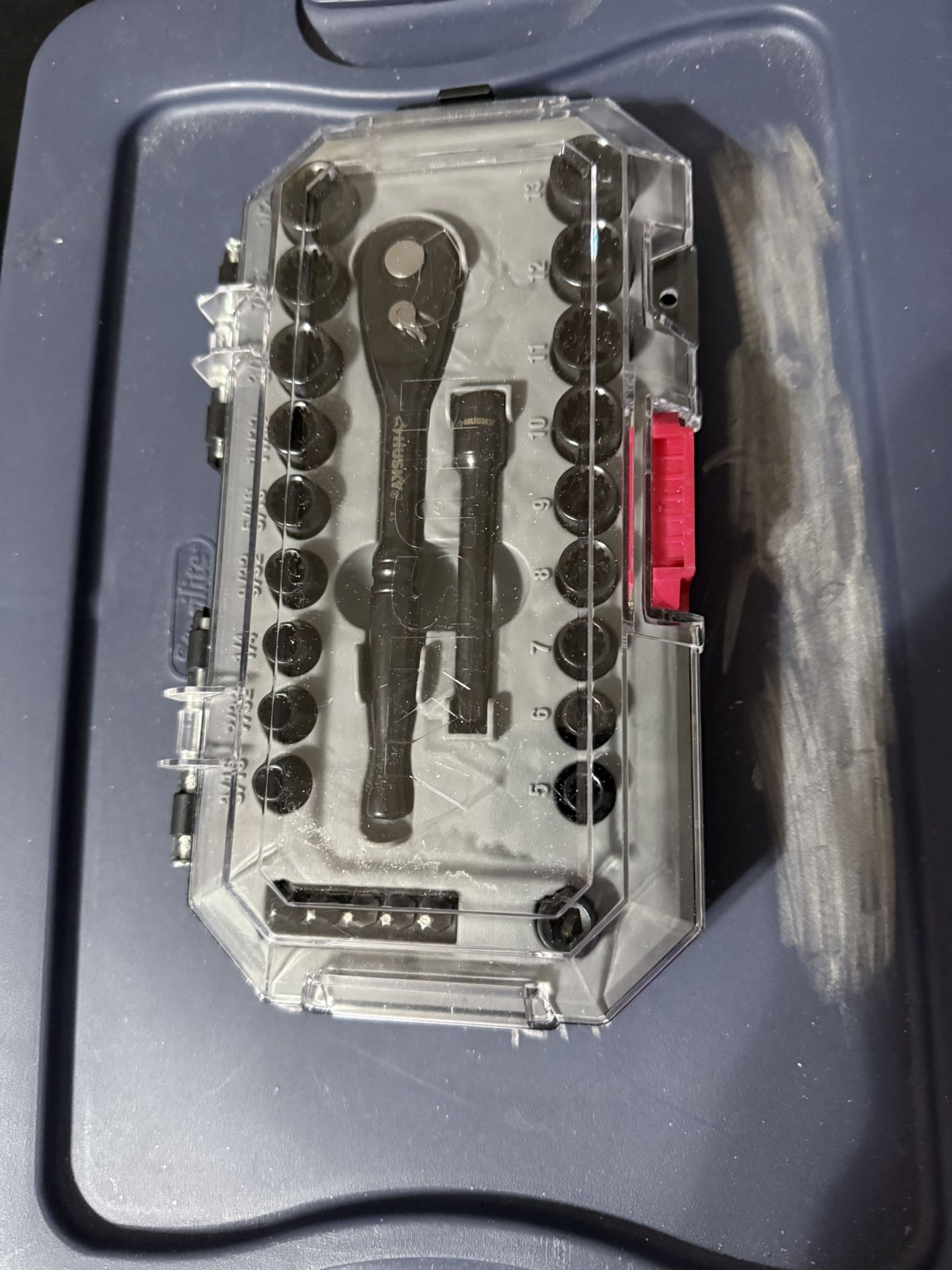 Husky 26pc. 1/4 drive Universal Socket set