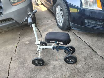 Knee scooter