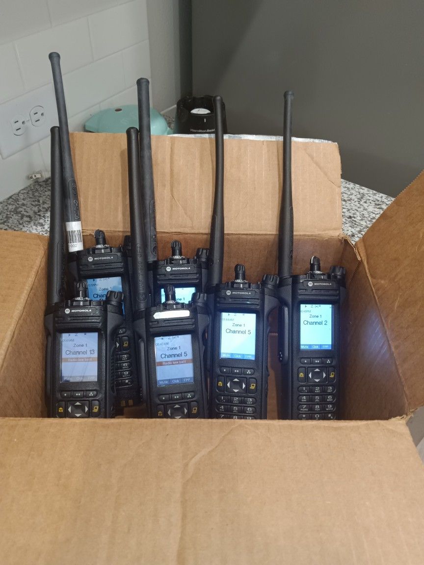 Motorola APX7000 + UHF Patrol Safety. AES, ADP, DVP, DES.  P25 2 Way Radios