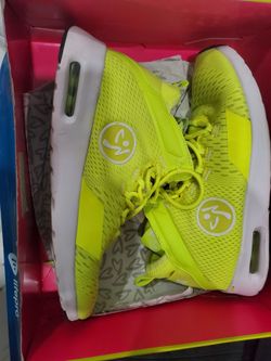 Zumba shoes size 7