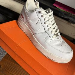 Nike Shoes Supreme Size 10