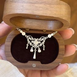 Silver necklace