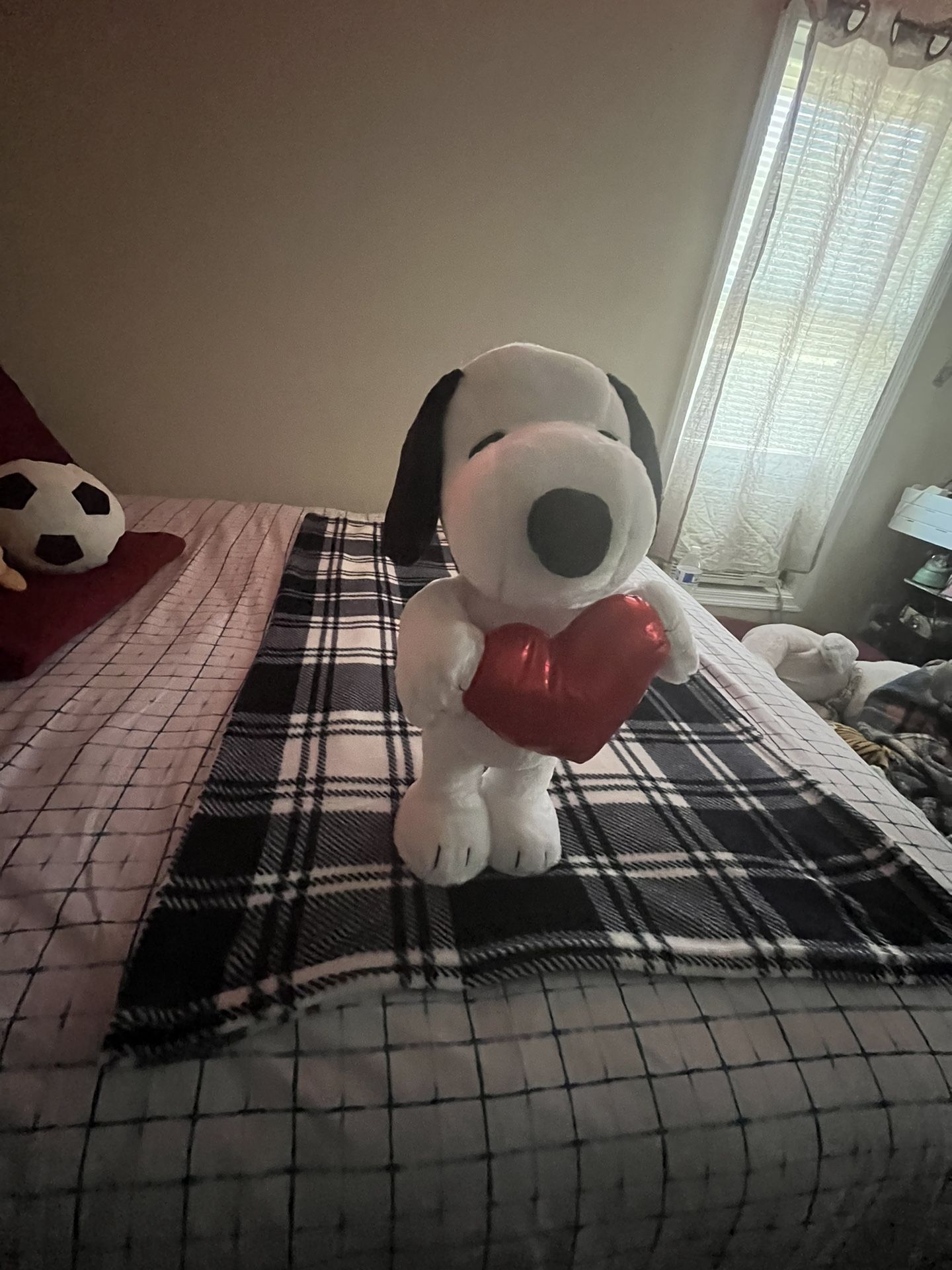 Snoopy Plushie