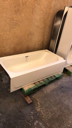 60”X30” Left Hand Drain in White Tub shower