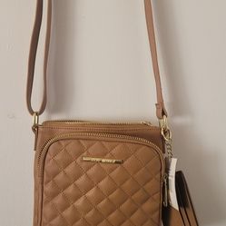 BEAUTIFUL BAG STEVEN MADDEN NEW TO MOM