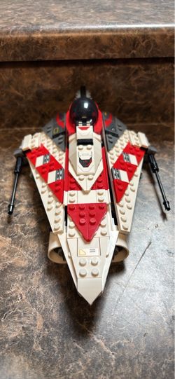 LEGO Star Wars Jedi Starfighter