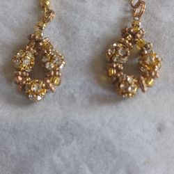 Rare antique gold tone and rhyne Stone earrings.