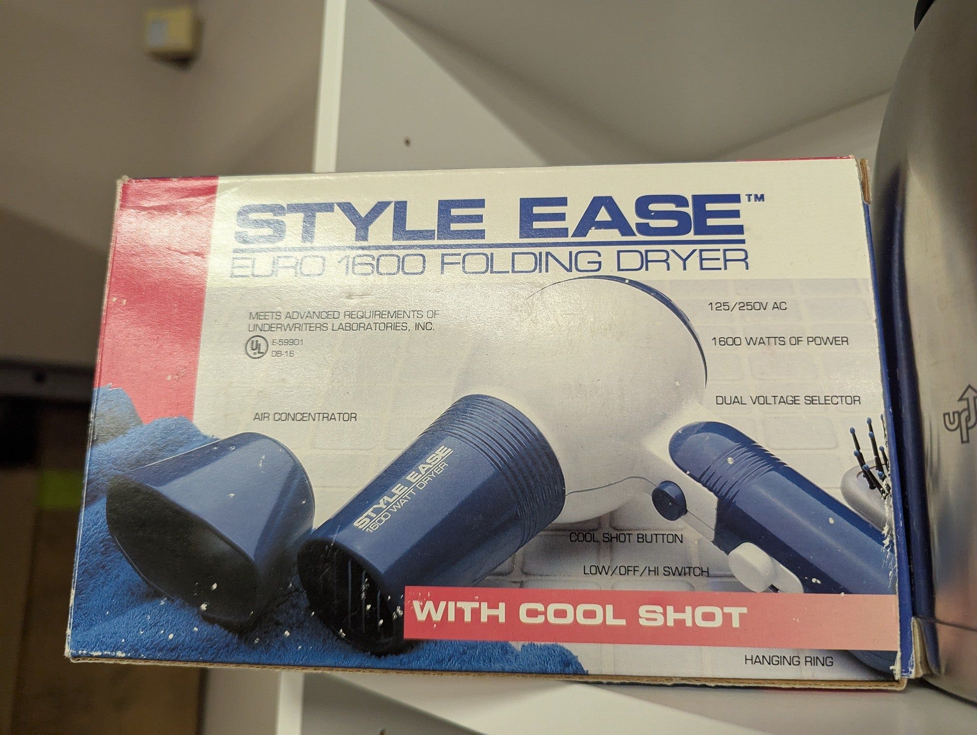 Vintage Style Ease Euro 1600 Folding Hair Dryer